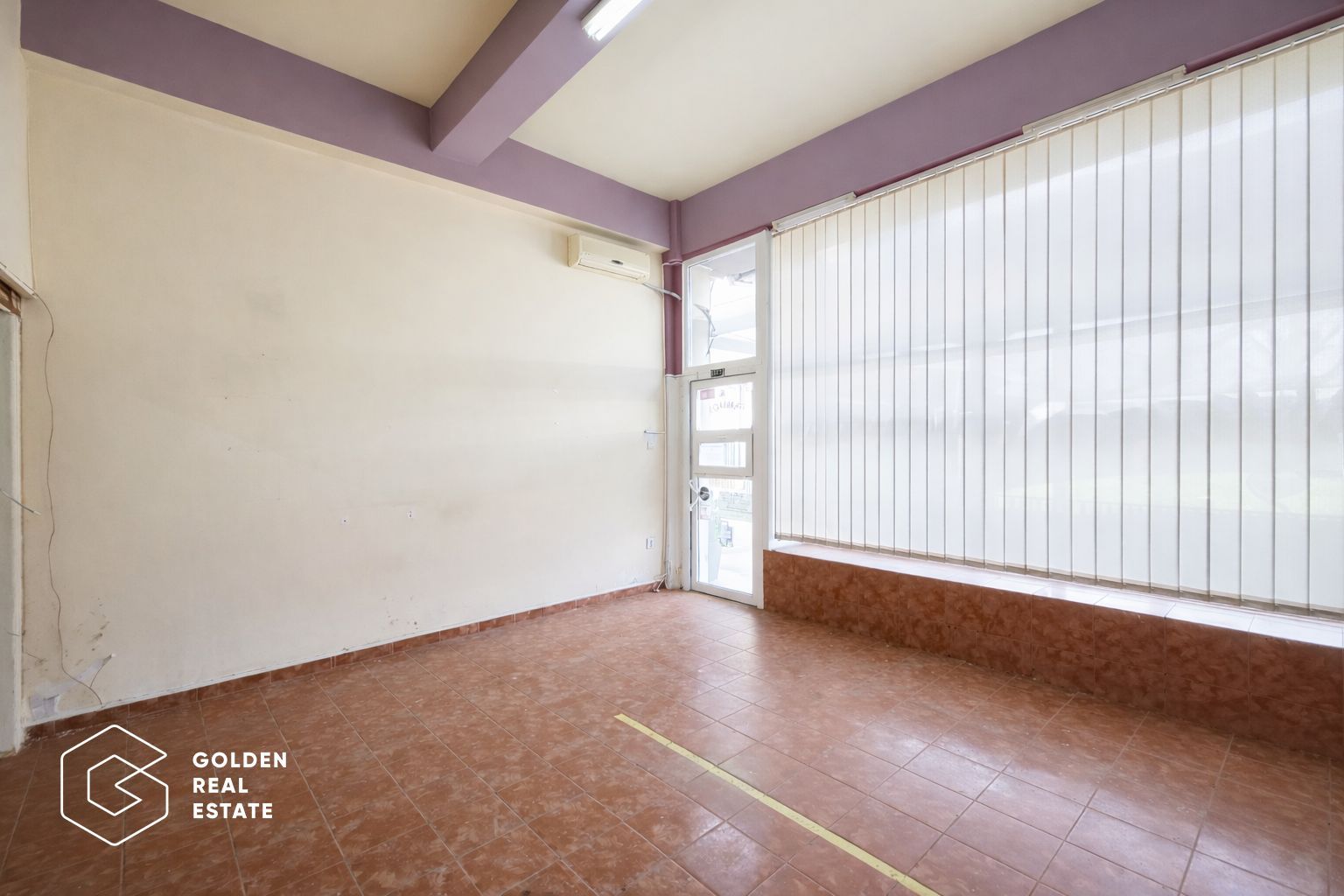 Spatiu comercial, 61 mp, Lipova - Poză 2