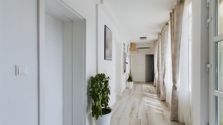 Casă Individuală tip Parter și Mansardă zona Girocului - Poză 6