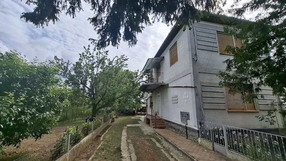 BRASADAS vinde casa in zona Piata de vechituri - Poză 3