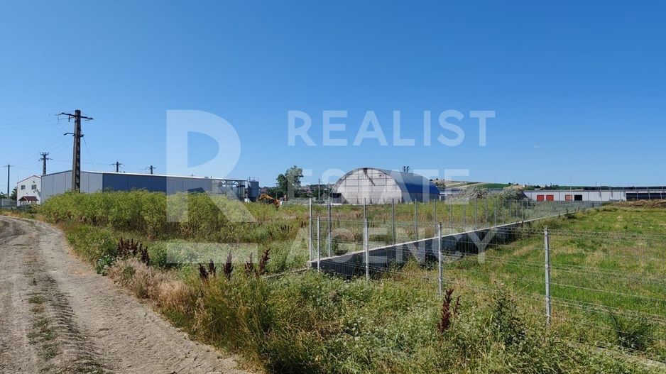 Teren intravilan, 5000mp, Lețcani, Iași - Poză 1