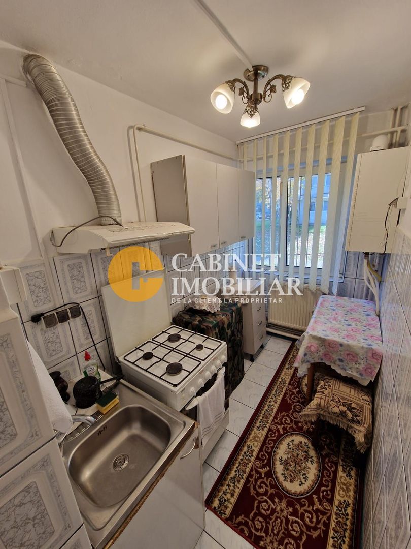 2 Camere Nedecomandat, zona Alexandru-Familial, Parter - Poză 4