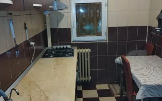 Apartament 3 camere cu parcare chiar lângă scara blocului - Poză 8