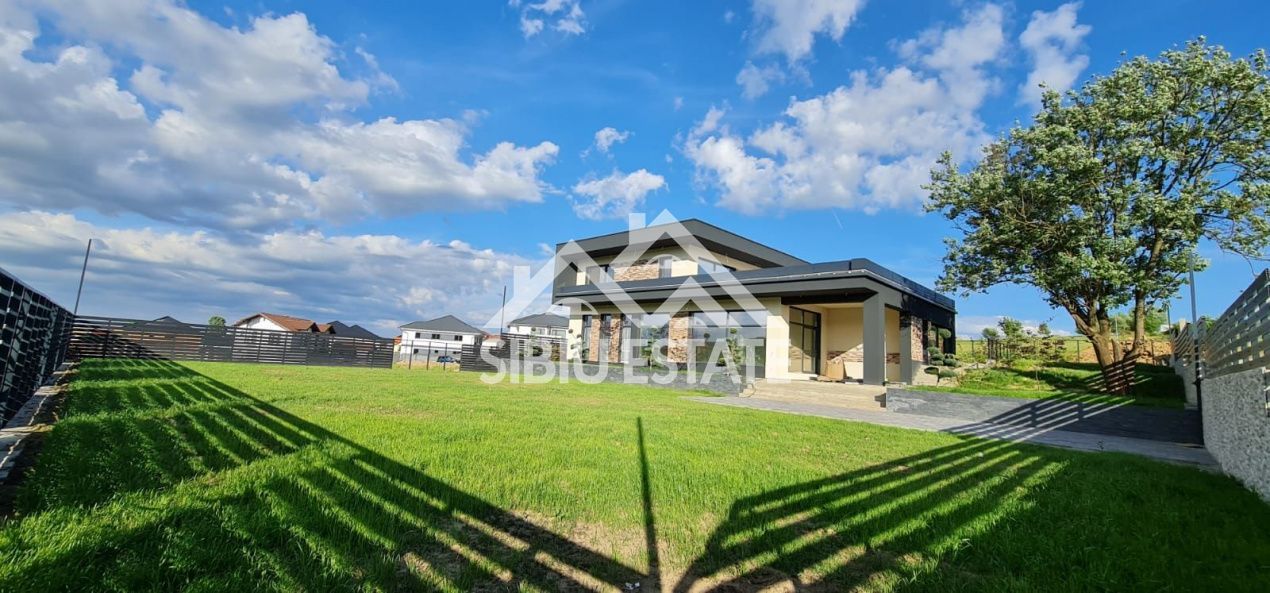 Casa Sibiu Cisnadioara, garaj, piscina, terase panoramice - Poză 29