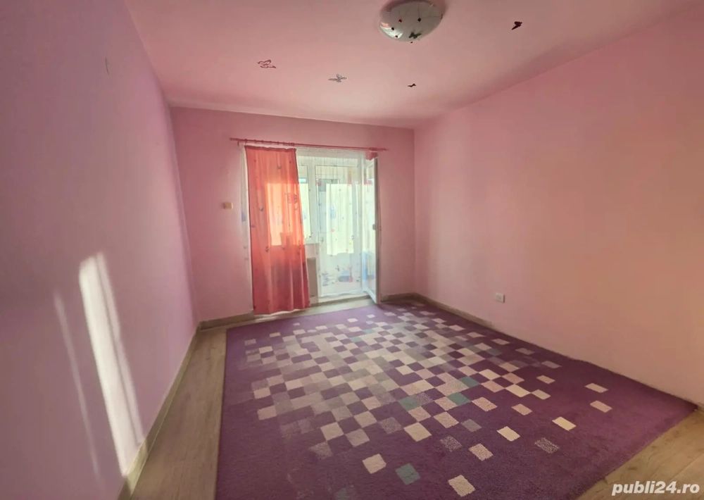 Apartament spațios cu 2 camere - zona Sântana de Mureș - Poză 1
