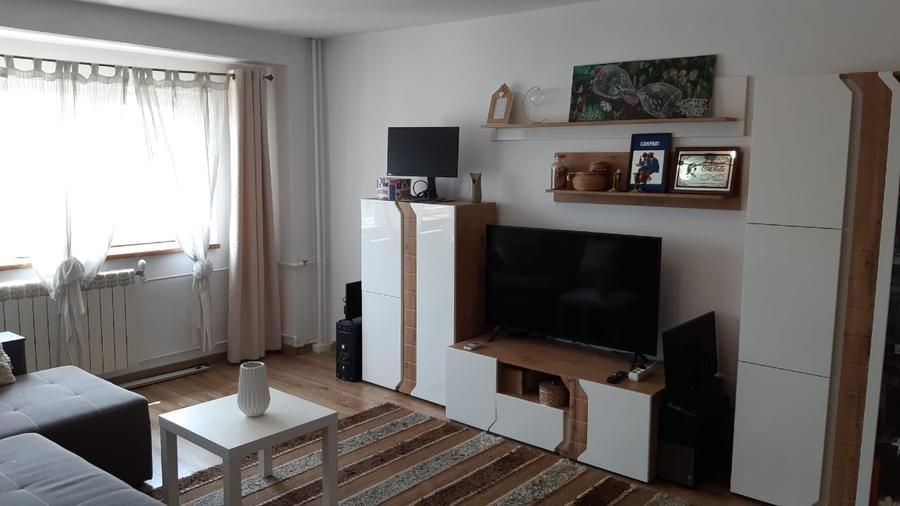 Vanzare Apartament 3 Camere Stradal Fantani Piata Unirii - Poză 2