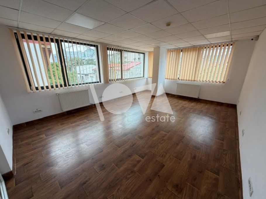 De închiriat: clădire birouri - clinică - 800 mp - renovată - Poză 12