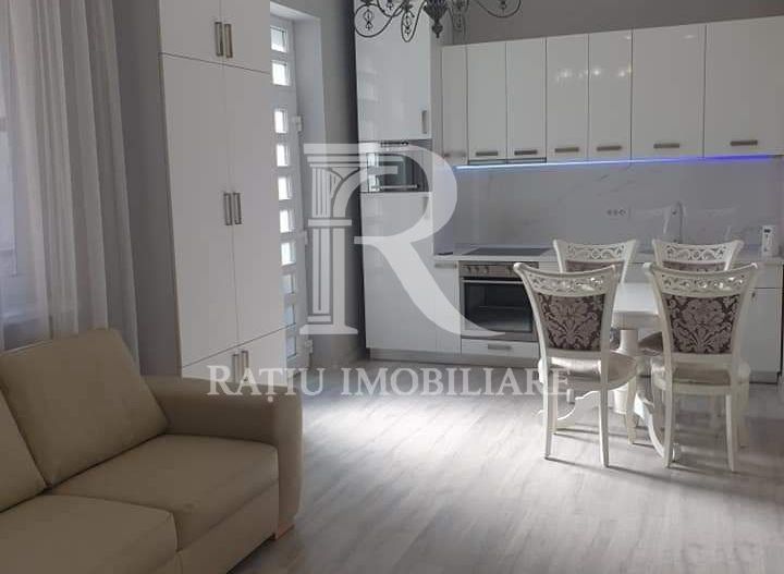 Apartament cu 3 camere | Central | Oradea - Poză 2