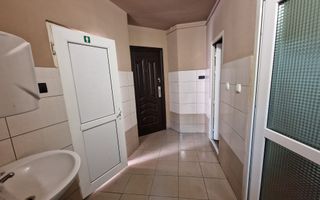 Spatiul in inima Aradului de inchiriat - Poză 11