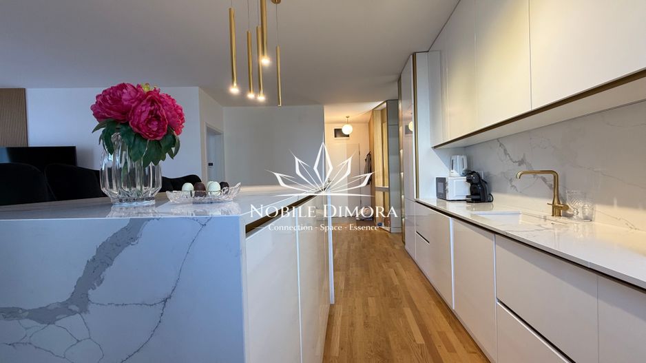 ISHO - Apartament cu 4 camere de lux, 2 bai, 2 balcoane, parcare privata - Poză 11