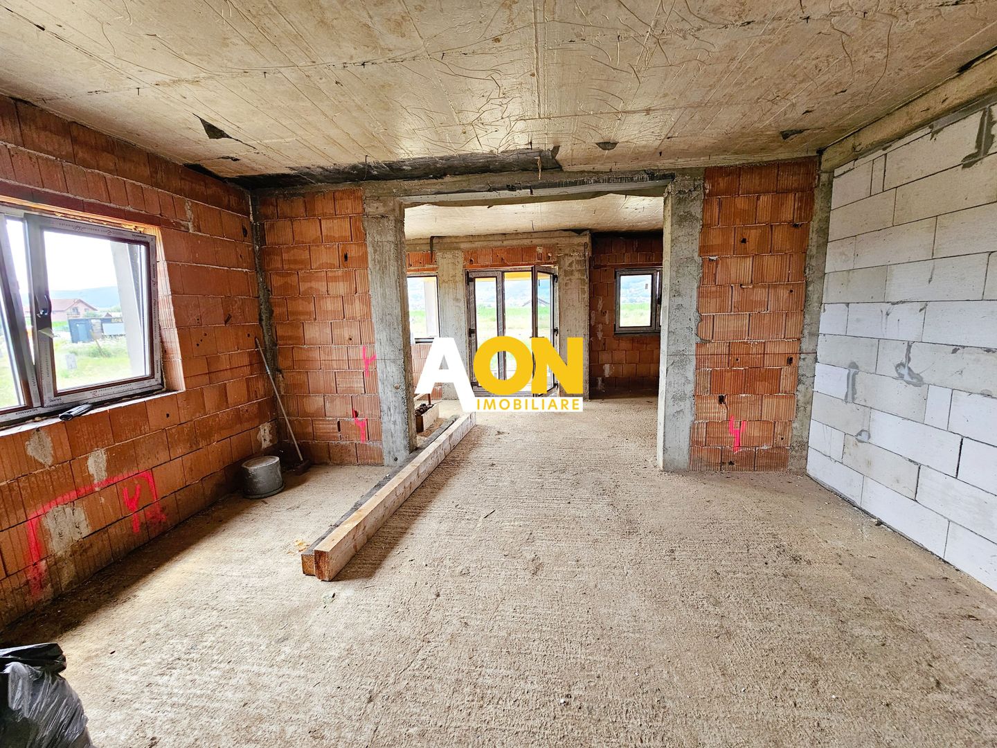 Casa 4 camere, predare la cheie, 430 mp teren, Micesti - Poză 10