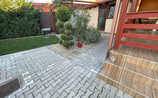 Casa moderna, frumos amenajata in zona Bogdanestilor - Poză 28