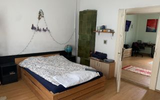 Casa 110 mp cu posibilitae de mansardare si curte cu potential - 7 strazi Gruia - Poză 3