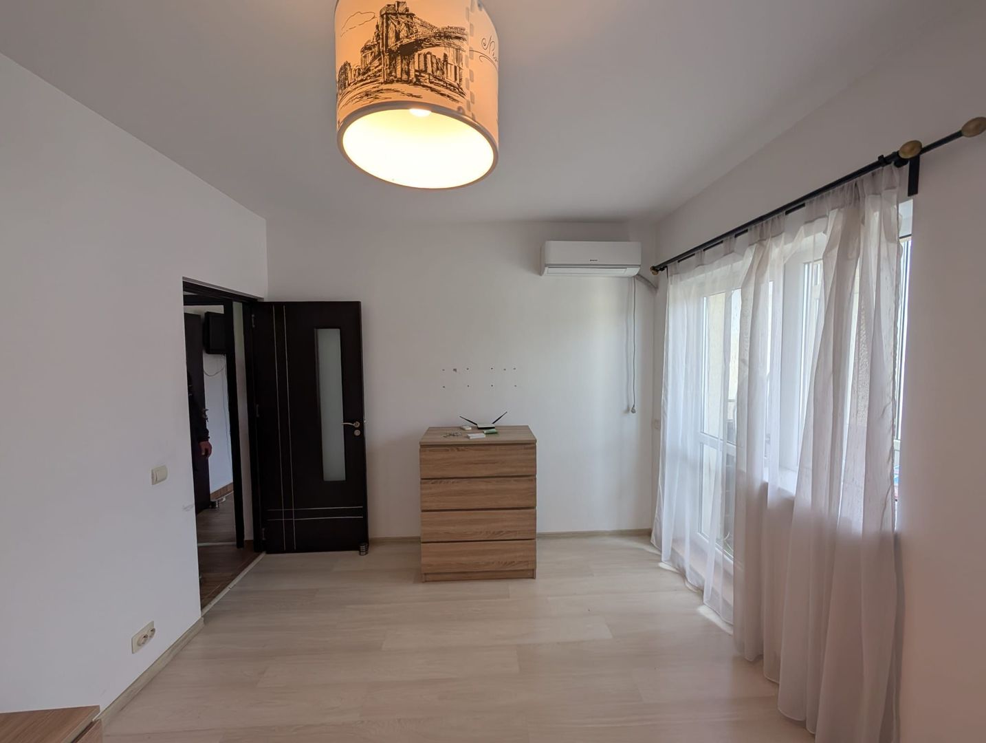 Apartament Modern și Confortabil de 2 Camere - Drumul Ghindari 60E - Poză 2