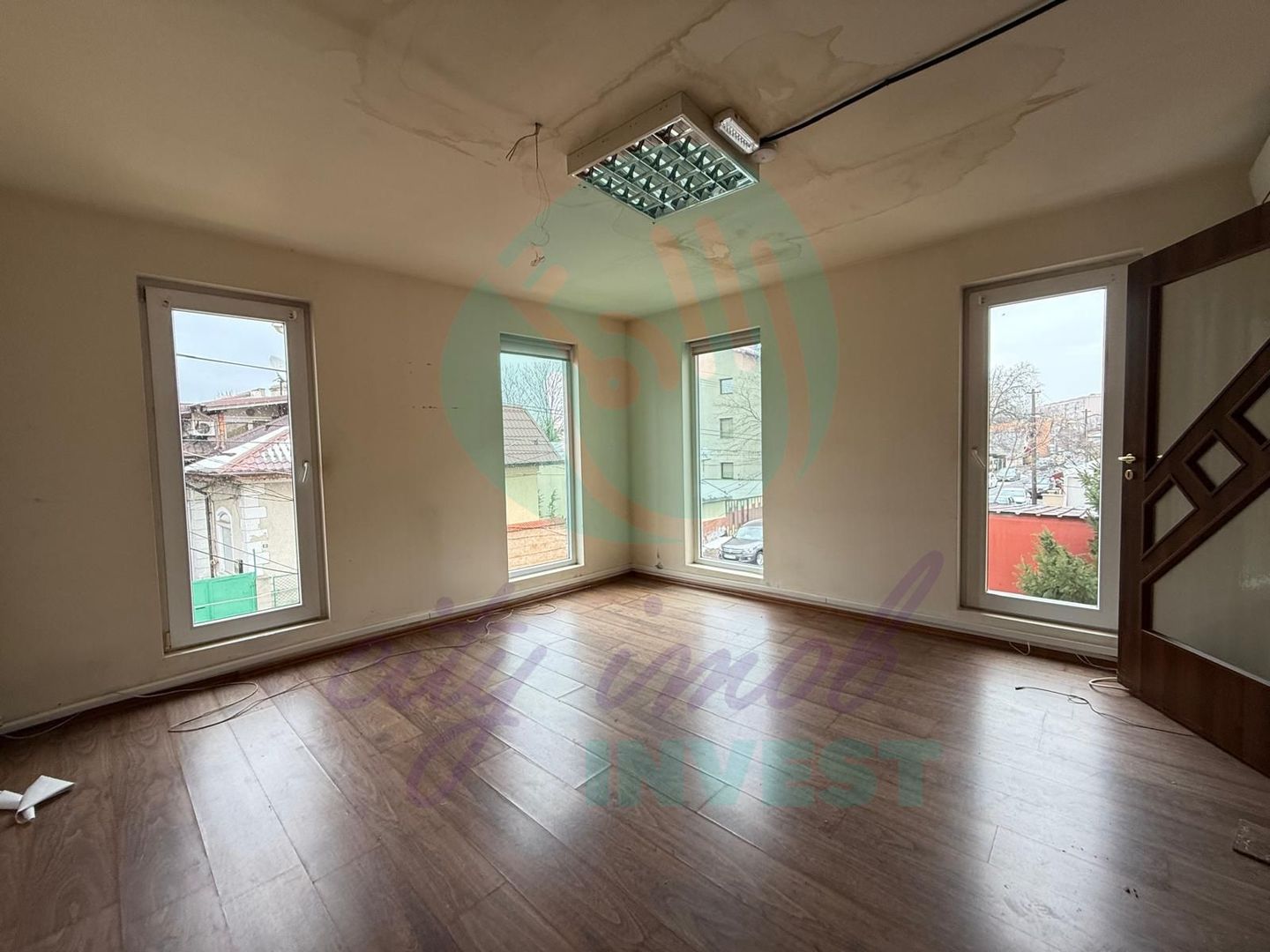 Imobil mixt renovat 184 mp | Locuință / birou / showroom | Zonă centrală Carol - Poză 5