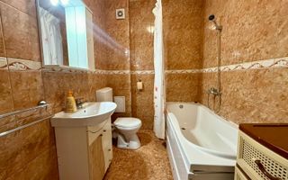 2 camere, decomandat, etaj intermediar, parcare, "La terenuri" - Poză 4