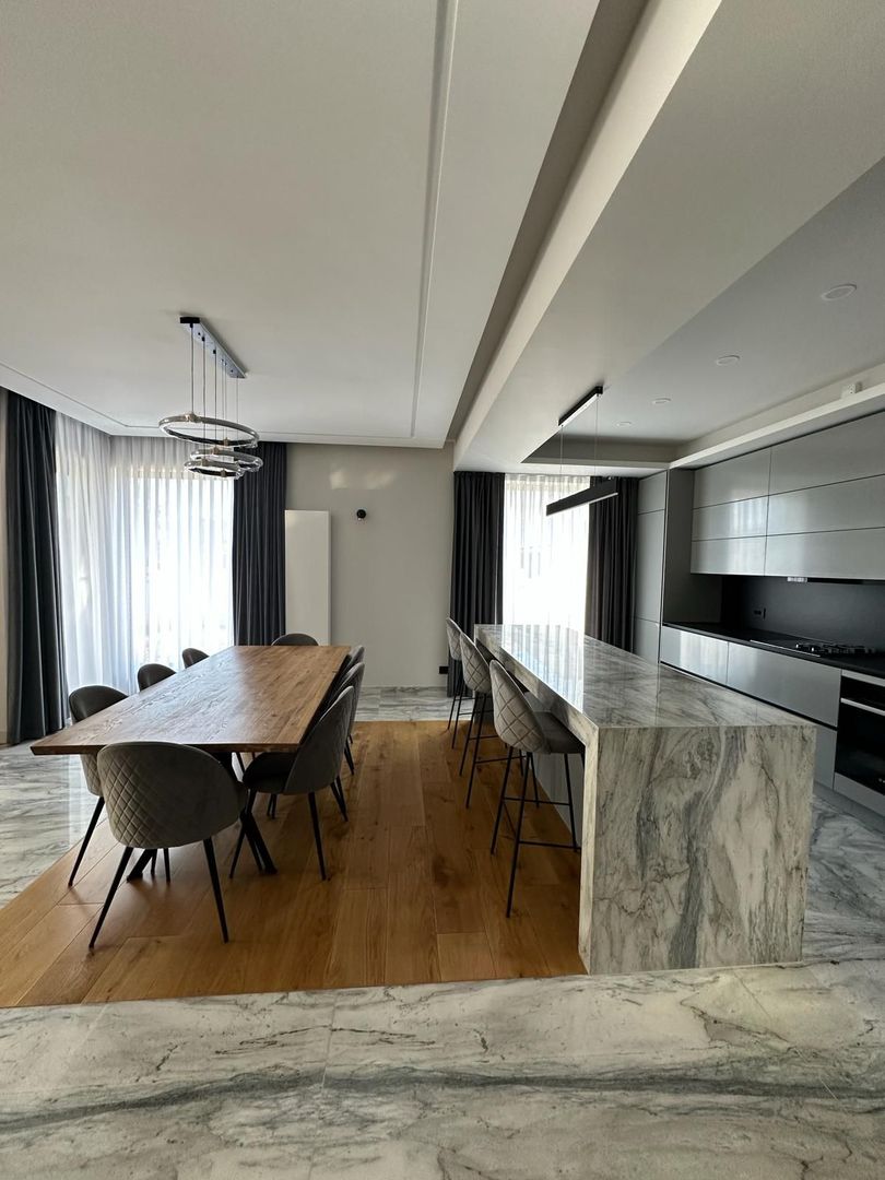 Casă / Vilă cu 7 camere de închiriat în Pipera, Bucuresti - Poză 8