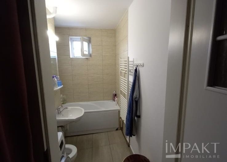 Apartament cu 3 camere decomandat in Gheorgheni (zona Complex Mercur) - Poză 8