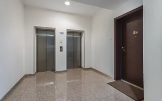Vanzare - Apartament 3 camere- ULTRACENTRAL - Complex Delea Veche 24 - Poză 19