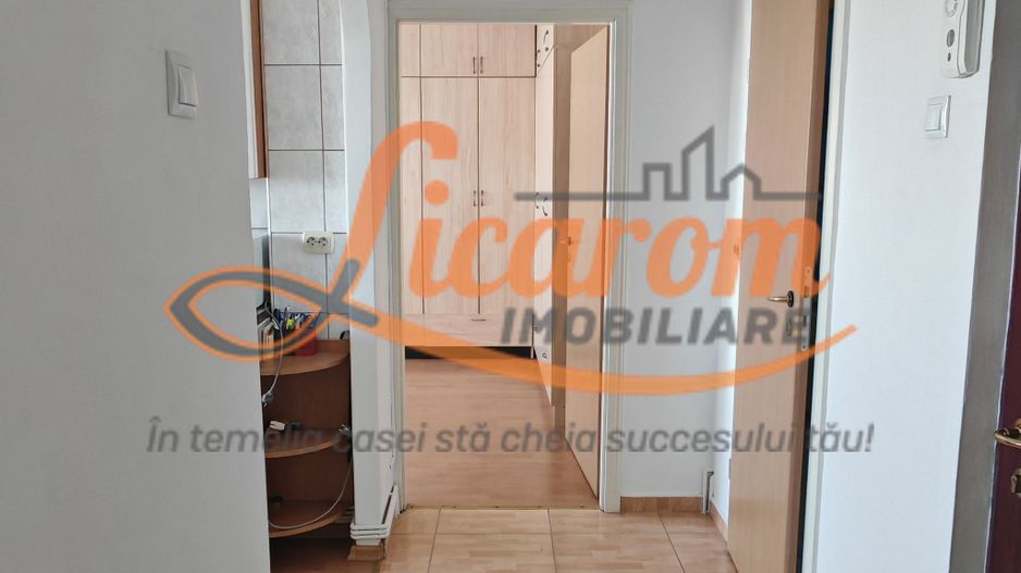 2 camere decomandat,BD Garii,etaj intermediar,pret pornire 103000 E - Poză 15
