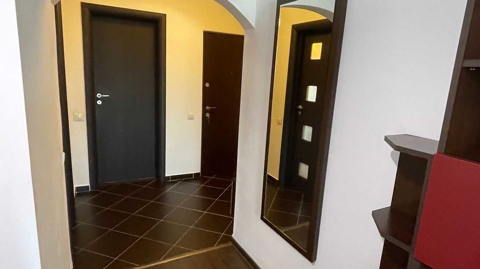 Închiriez apartament 2 camere, Mihai Bravu, centrală proprie - Poză 7