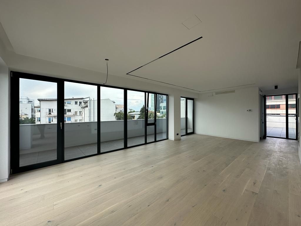 Penthouse Exclusivist cu Terase Generoase și Design Modern în Zona Aviatorilor - Poză 1