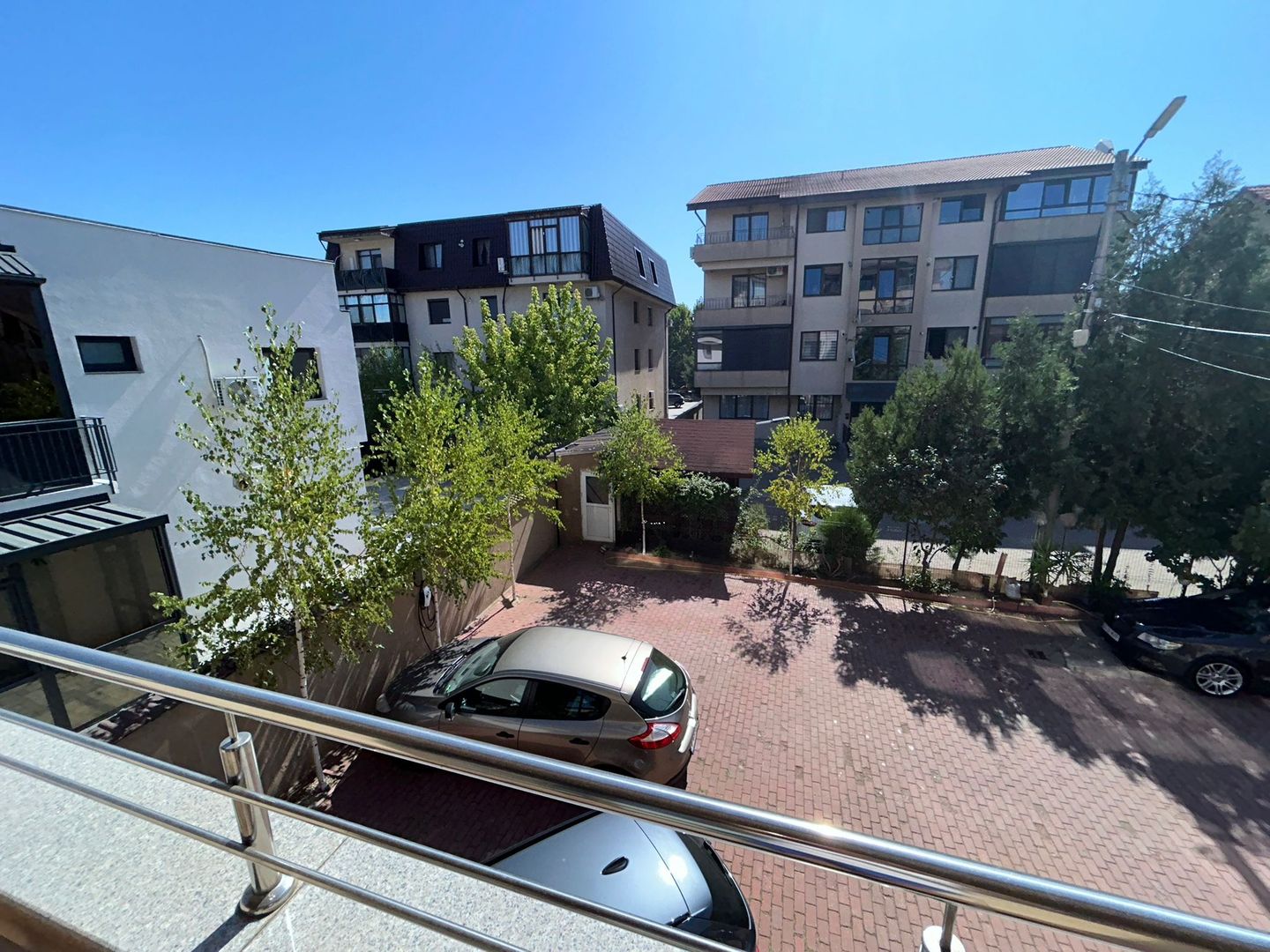 AP. 3 CAMERE CIRESULUI, PARCARE, BLOC NOU,CENTRALA, BUCATARIE DESCHISA - Poză 13