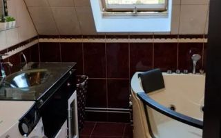 Apartament spațios, modern, cu pod propriu și 2 locuri de parcare - Poză 8