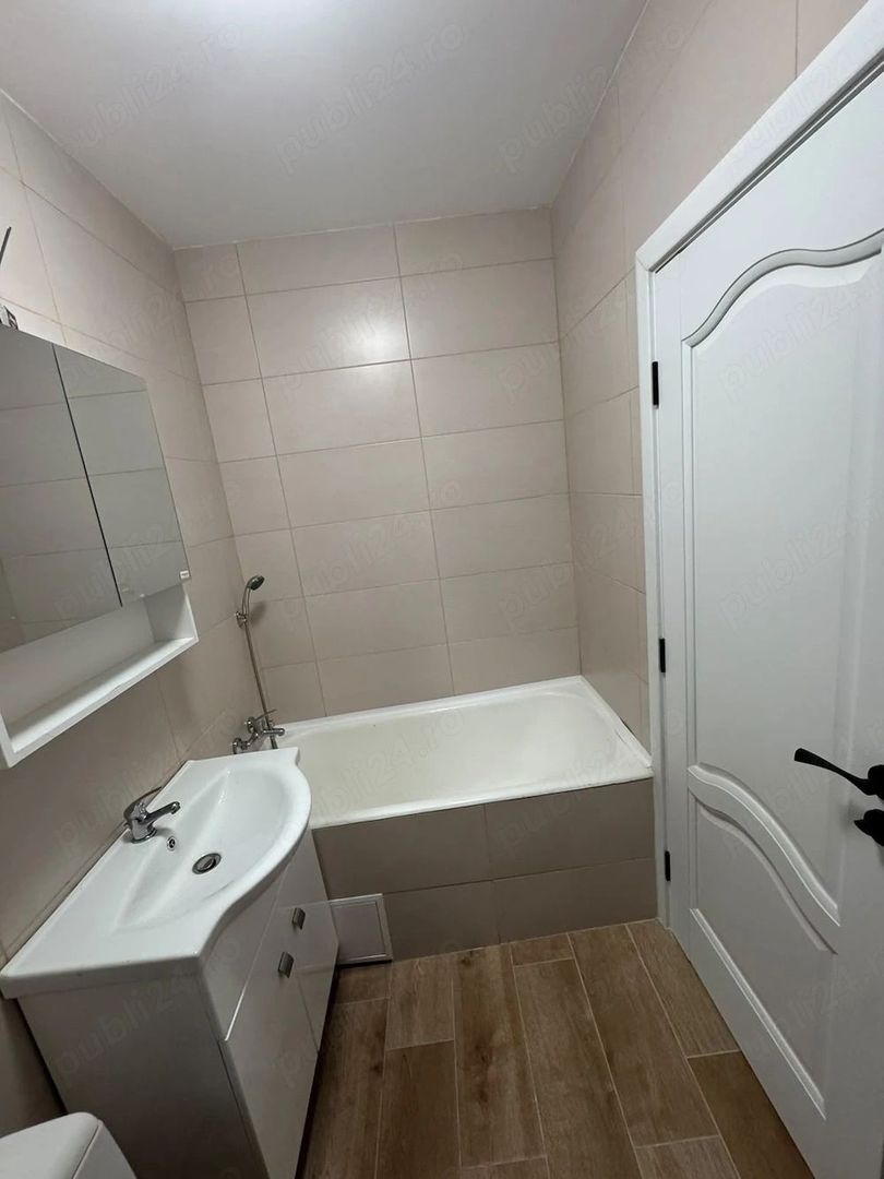 Decomandat,etaj 2, recent renovat, aproape de Iulius Mall si centru - Poză 2