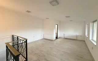 Clădire pentru sediu de firmă | Garaj 3–4 mașini | Titulescu - Poză 14