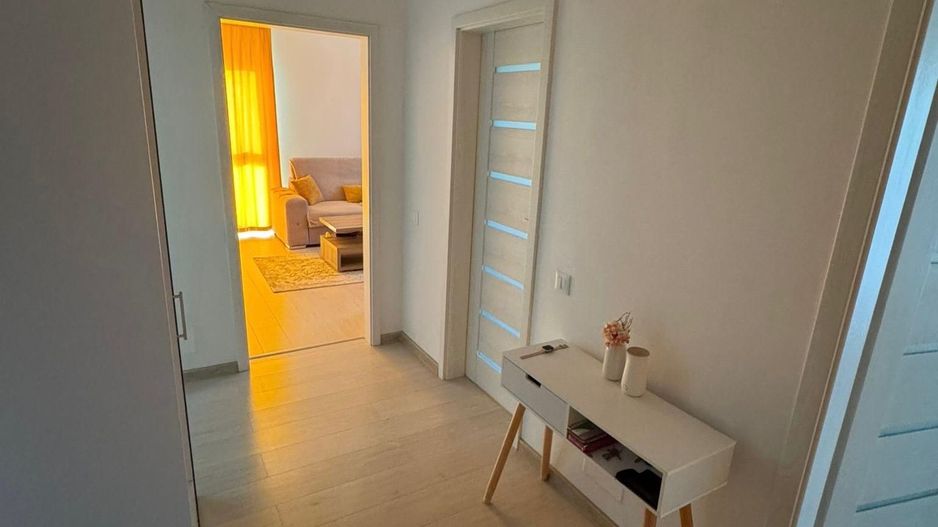 3 Room I Exigent Plaza I Parking spot - Poză 1