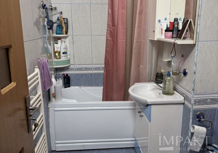 Apartament cu 3 camere decomandat in Gheorgheni - Poză 6