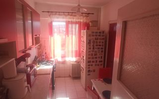 Apartament 3 camere decomandat - zona Alexandru - 72 m2 - Poză 2