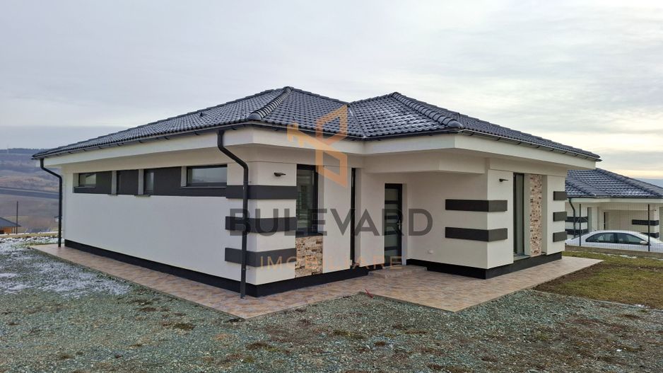 Casa individuala finisata in Corusu! - Poză 1