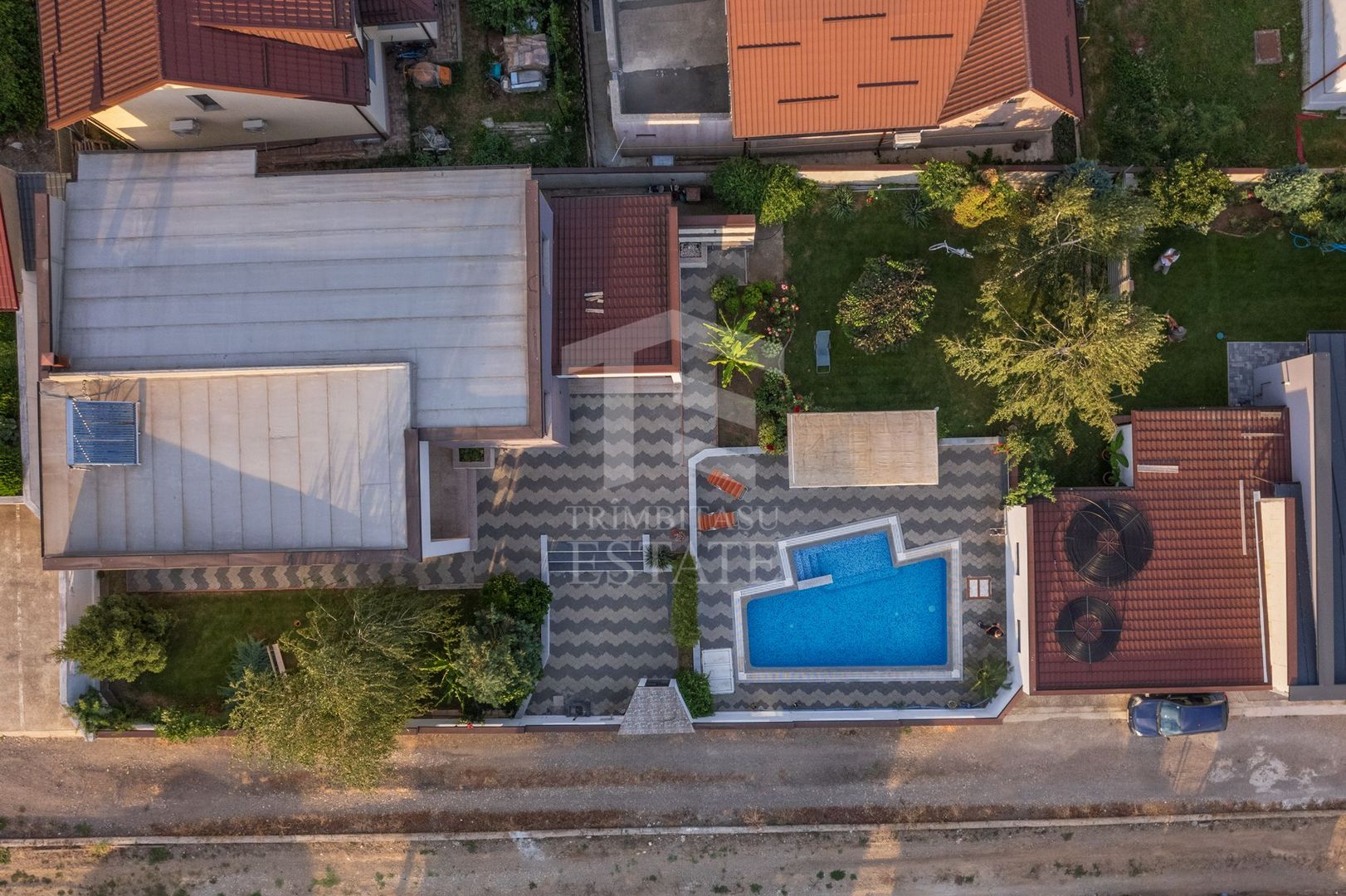 Vilă 342 mp cu piscină și 800 mp teren / 4 dormitoare / Pleașa - Poză 20
