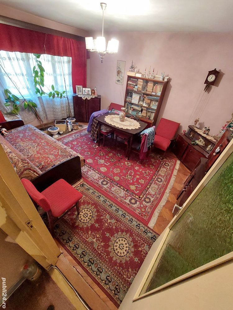 Apartament 2 camere, etaj 4,  Ultracentral; - Poză 3