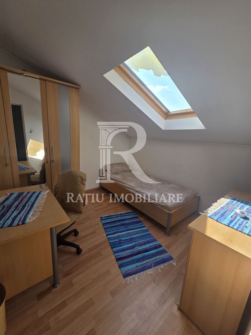 Apartament la casa cu 4 camere | Iosia | Oradea - Poză 12