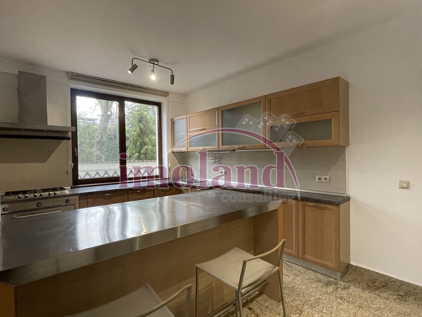 Inchiriere VILA 385 mp, 7 camere | curte 1000 mp | Pipera, Erou Iancu Nicolae - Poză 10