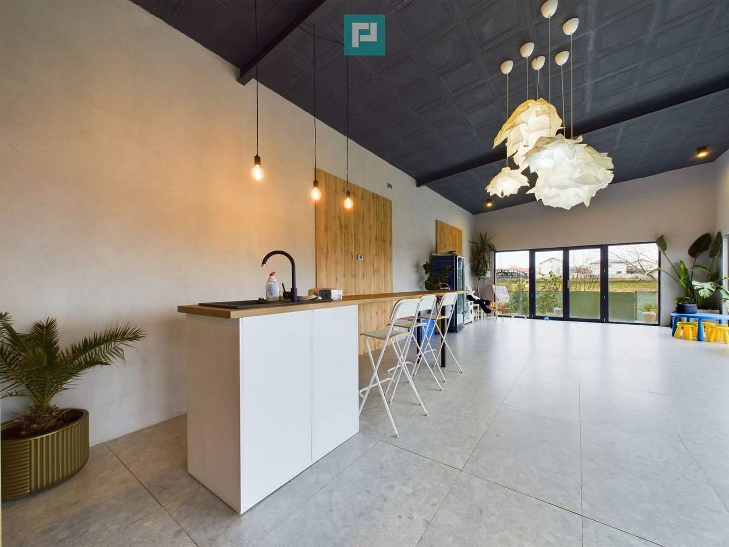 Casa Spațiu Versatil de Vânzare în Comuna Berceni - Poză 11