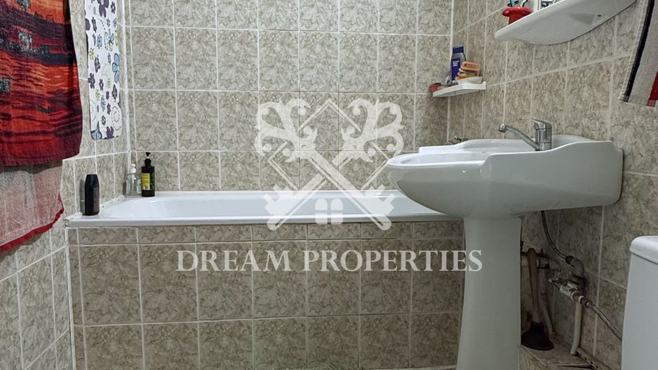 Apartament decomandat 3 camere, 2 bai, 2 balcoane, garaj, Zorilor - Poză 10