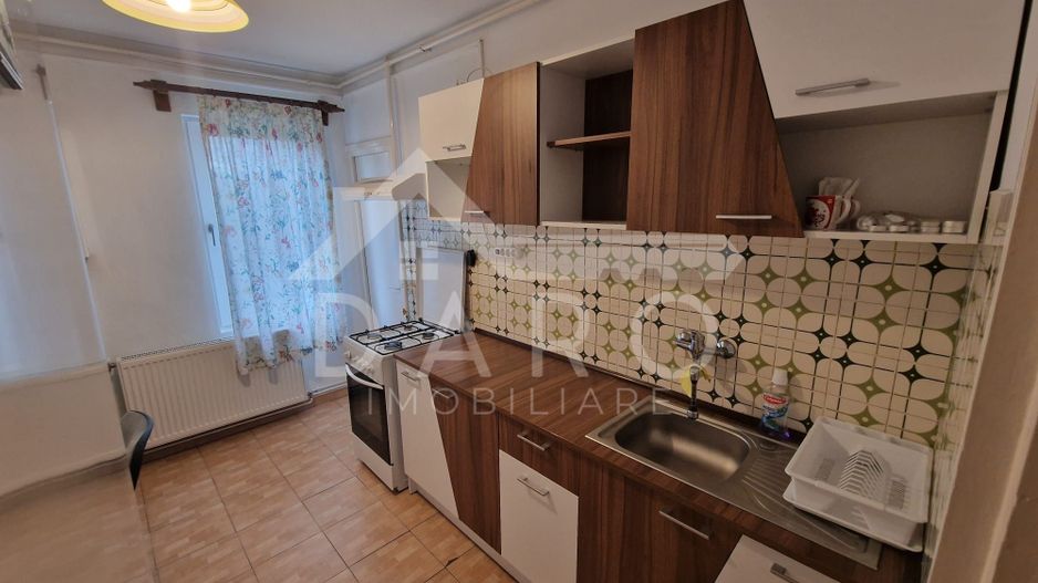 Închiriez apartament 2 camere  in TUDOR - Poză 1