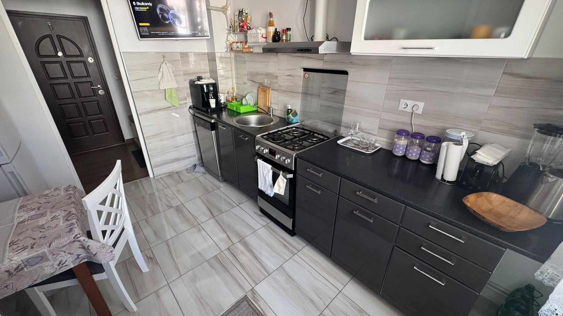 Apartament 2 camere decomandat, 10 mp pivnita, 2 balcoane - P. Rahovei - Poză 4