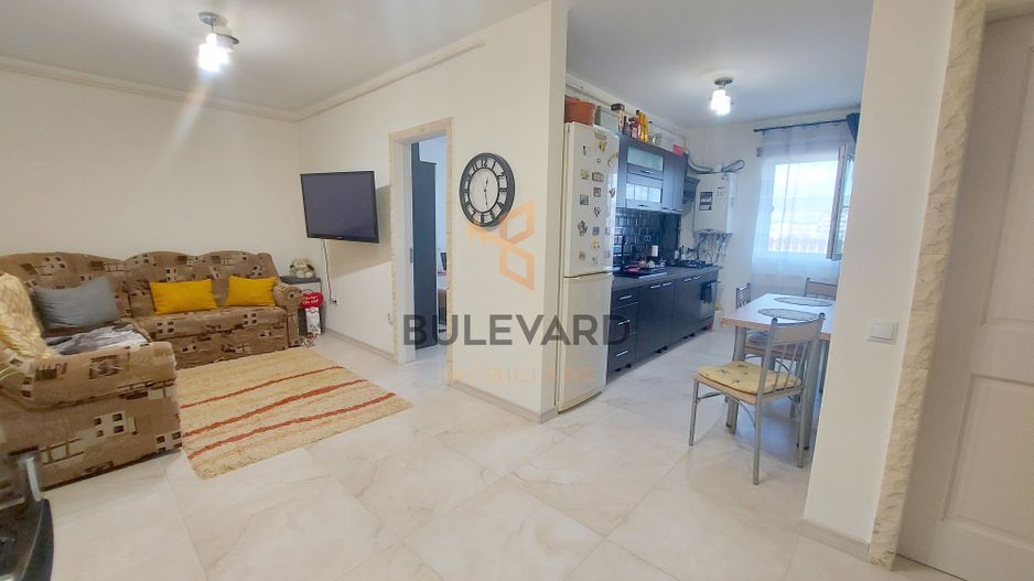 Apartament cu 3 camere,  zona Porii! - Poză 3