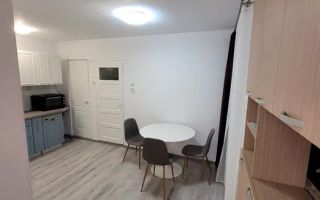 Apartament cu 2 camere | Decomandat | Centru | Renovat | Parcare - Poză 2