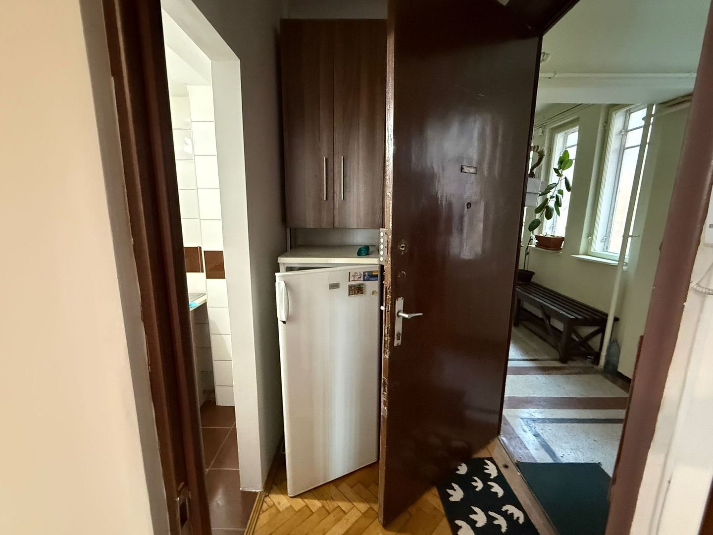 VANZARE Garsoniera in zona Unirii - Poză 11