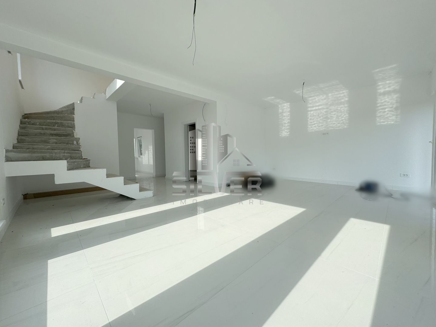 Casa individuala recent finisata cu teren de 425! - Poză 6