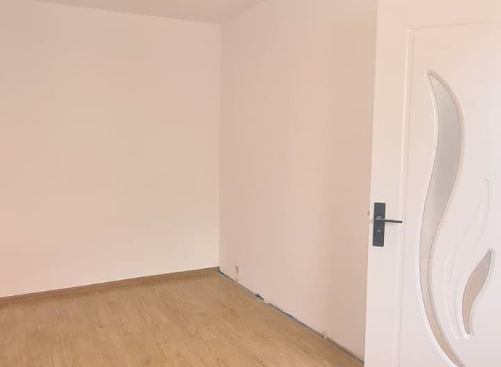 Apartament 2 camere 40 mp parter - locuinta sau spatiu comercial! - Poză 6