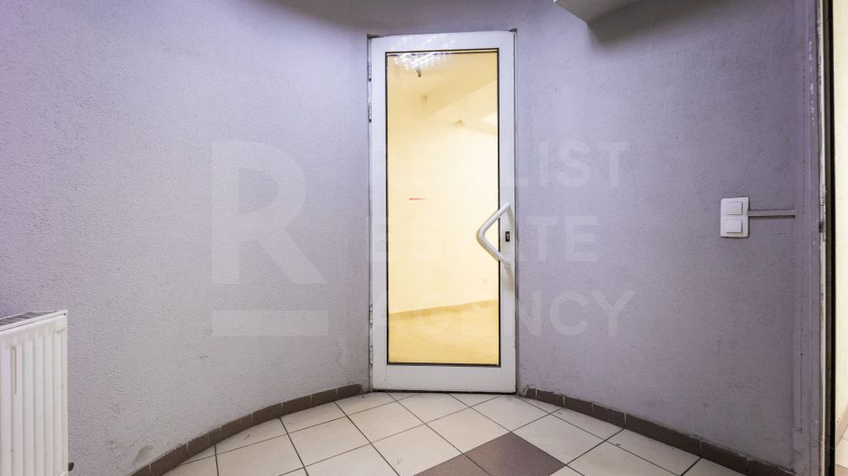 Se oferă spre chirie spațiu comercial 130 mp,str. Ginta Latină Ciocana - Poză 17