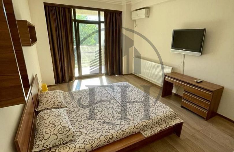 Apartament cu 2 camere de închiriat în Central, Mamaia - Poză 1