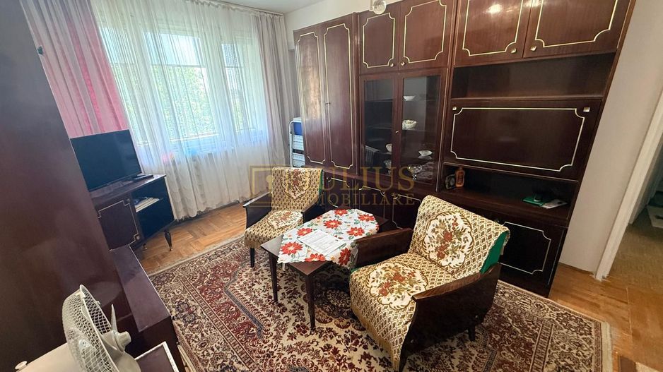 2 camere| cu vedere catre Bega-zona superba| apartament frumos, costuri mici| - Poză 7