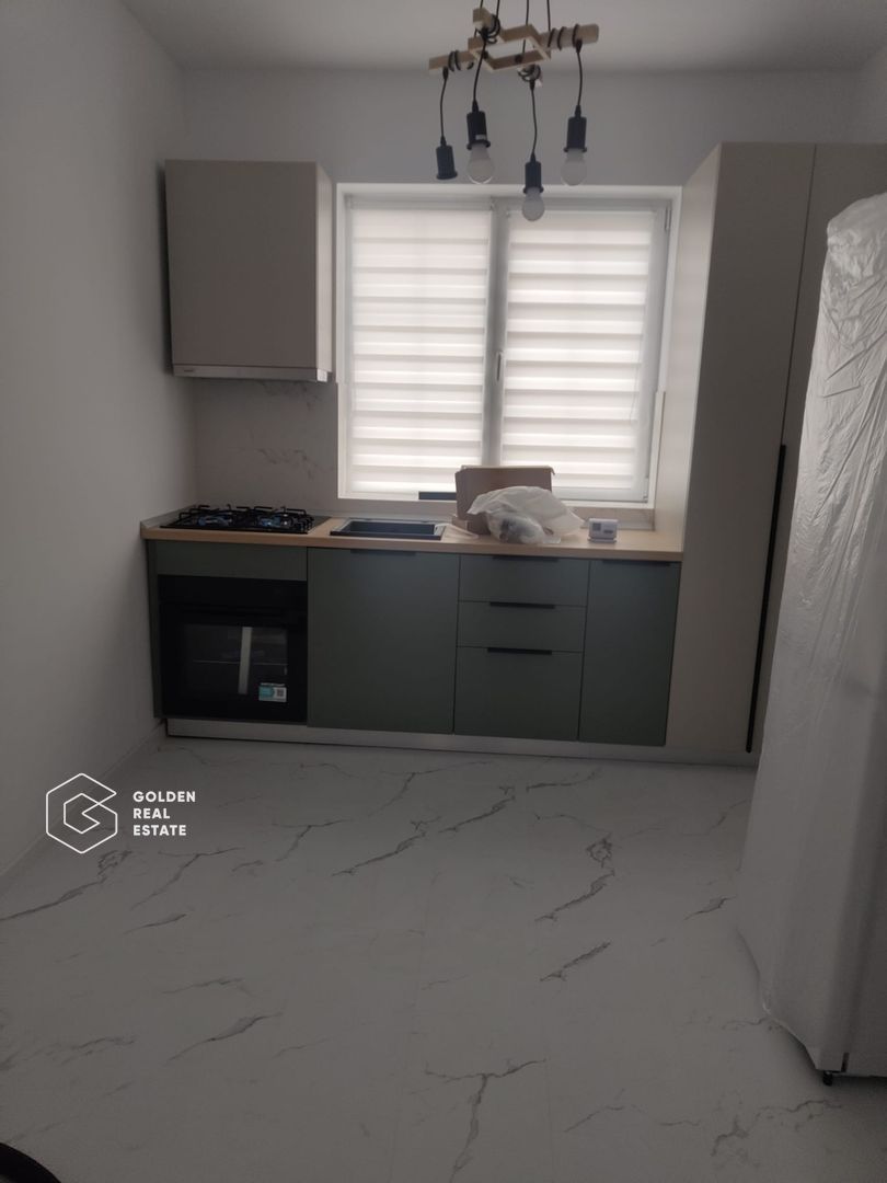 Jumatate de duplex in Sanandrei, Confort și Spatiu, Ideal pentru Familie - Poză 4